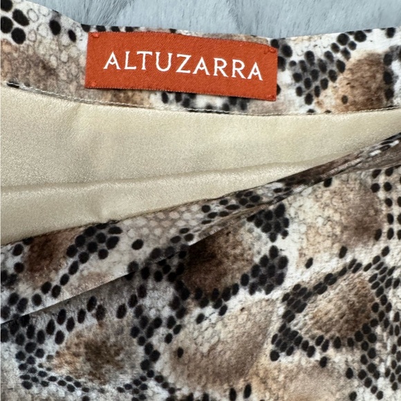 Altuzzara Snake Print Silk Midi Skirt Size 34 Career Officewear Runway Designer - Picture 8 of 16